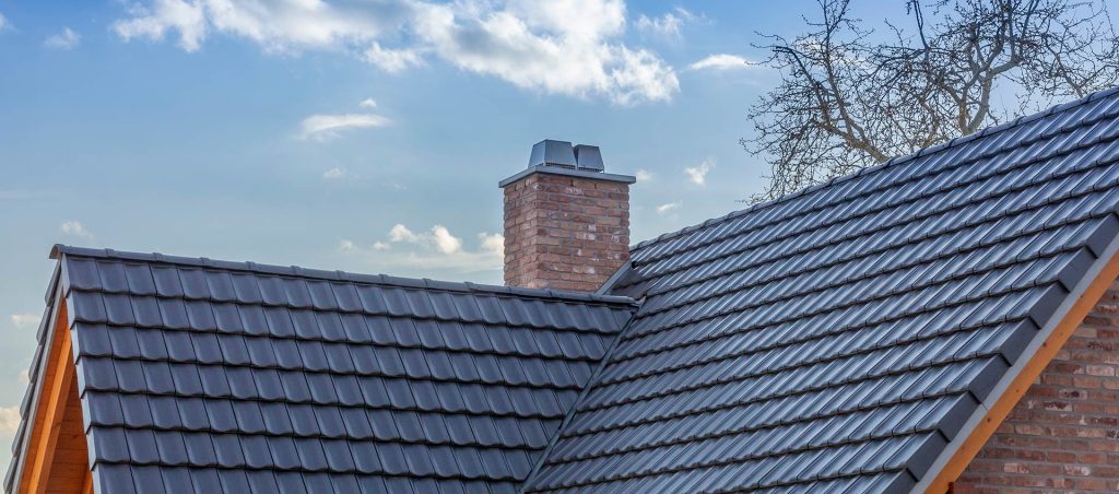 How to Negotiate the Price of a New Roof in Clinton, MD